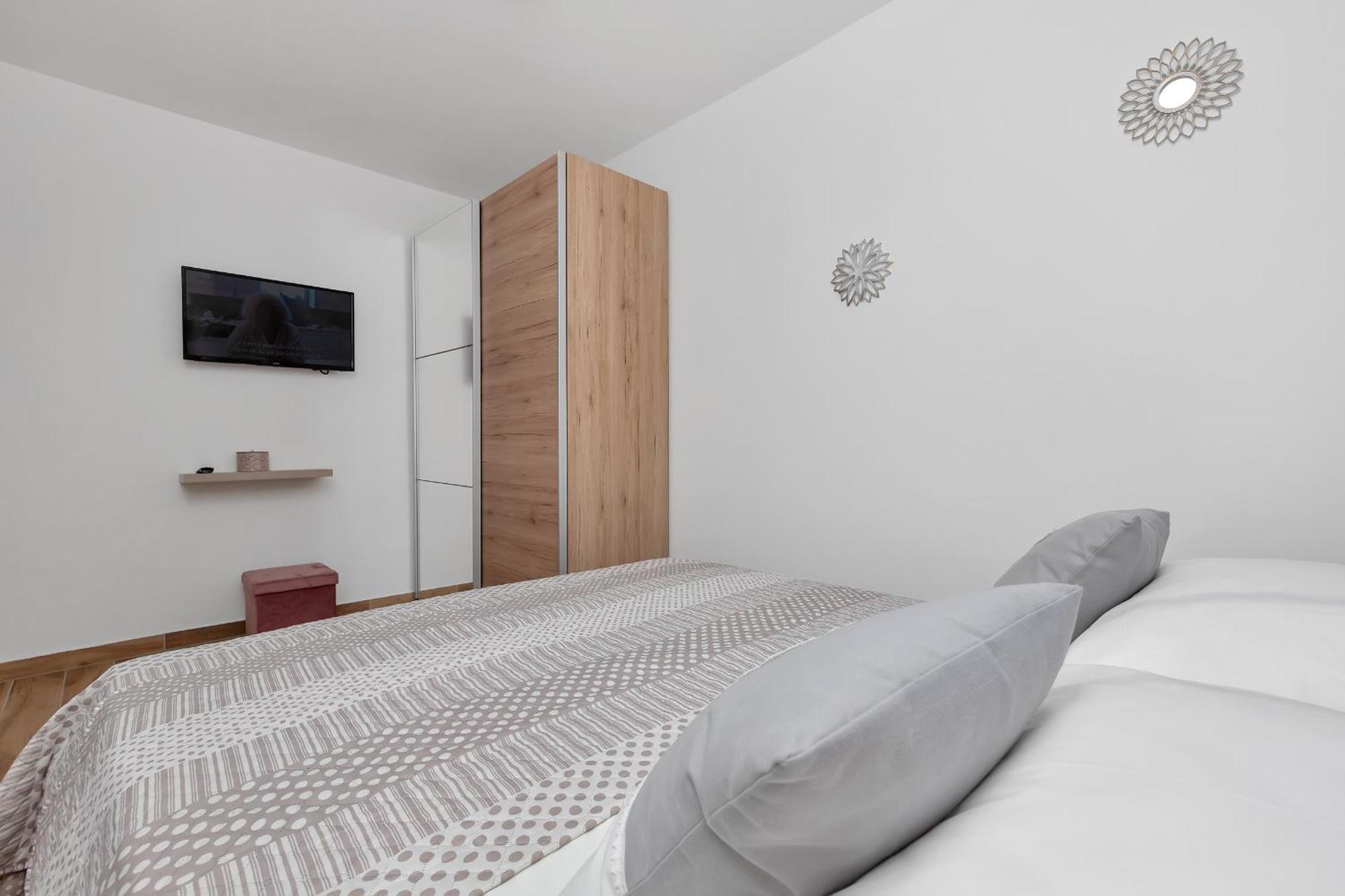 Holiday Home Danica Ozici Экстерьер фото