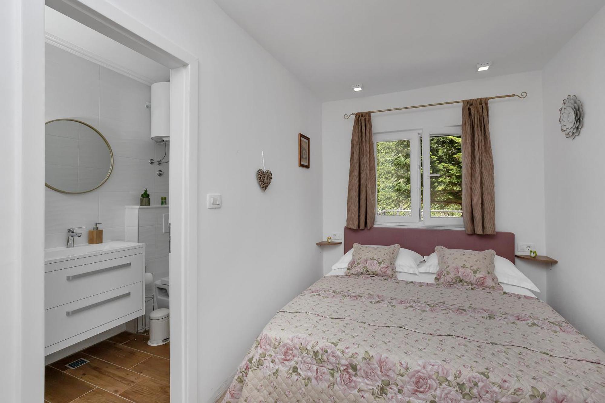 Holiday Home Danica Ozici Экстерьер фото